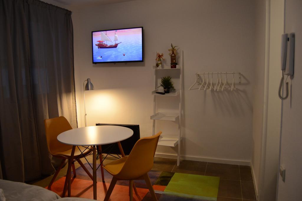 Tarragona Suites Marquesa Eksteriør billede